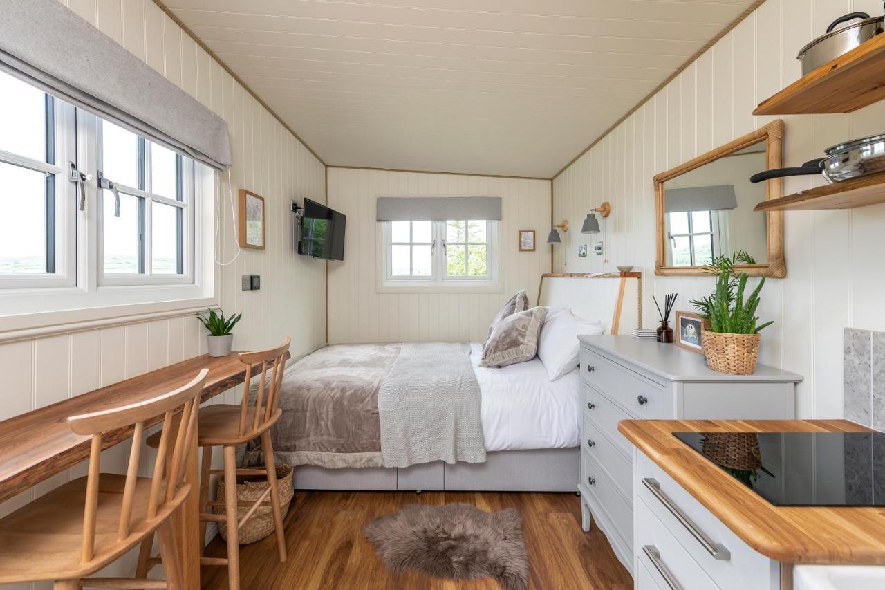 Secluded Lodge With Spectacular Views And Hot Tub! Бат Экстерьер фото